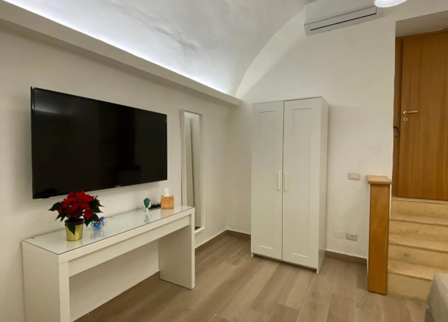 Paura Suite Apartment Naples Italy