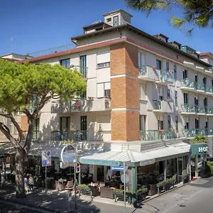 https://hotel-harrys.hotelslidodijesolo.com