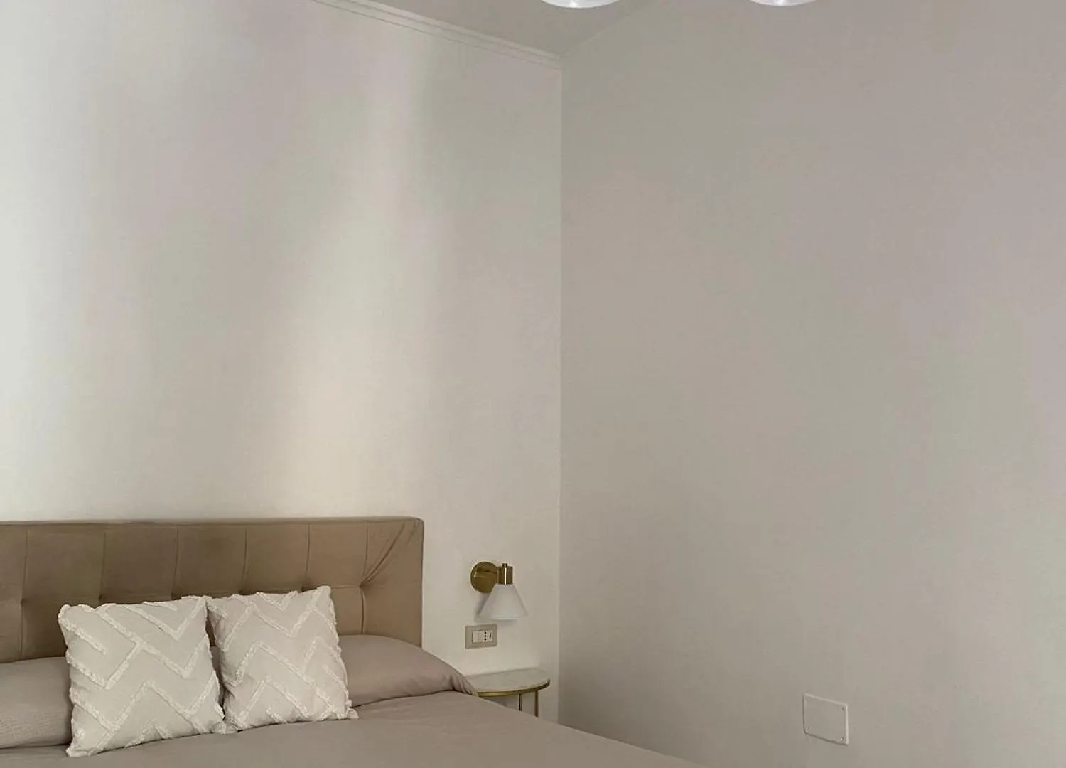 Affittacamere Paura Suite Apartment Napoli Italia