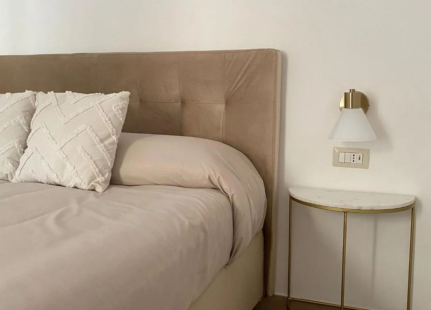 Affittacamere Paura Suite Apartment Napoli Italia
